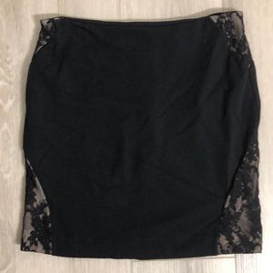 Express stretch skirt lace side detail size 4